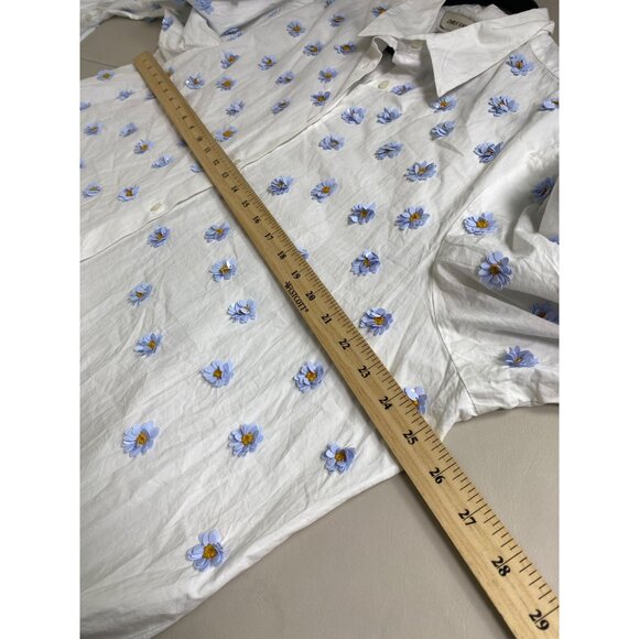 Dhruv Kapoor Anthropologie Button Up Top Women size XL White Blue 3D flower Boho - Picture 8 of 16